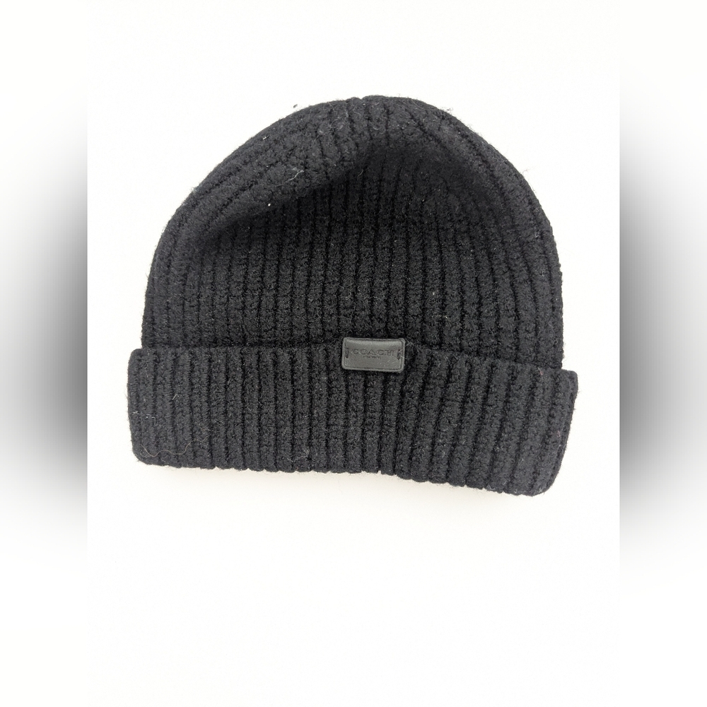Coach Kids Unisex Black Knit Ribbed Beanie/Tuque/Chook/Hat w/Leather Logo Patch